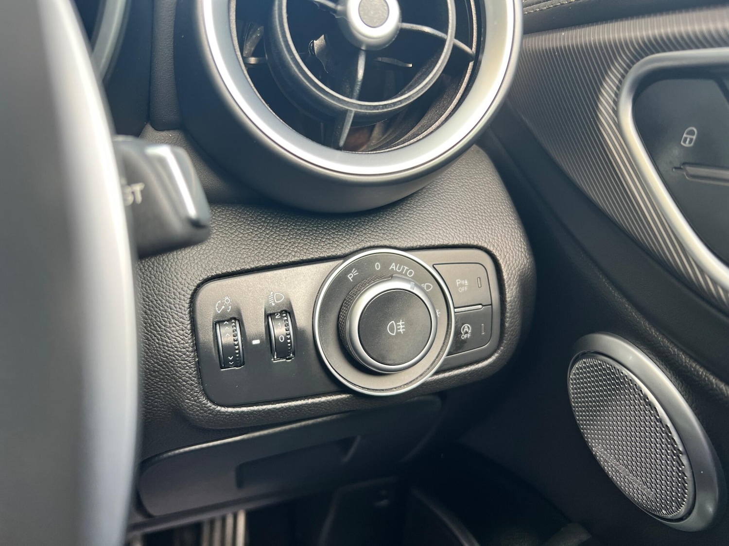 Used Alfa Romeo Giulia 2019 for sale - 76226841: Photo 31