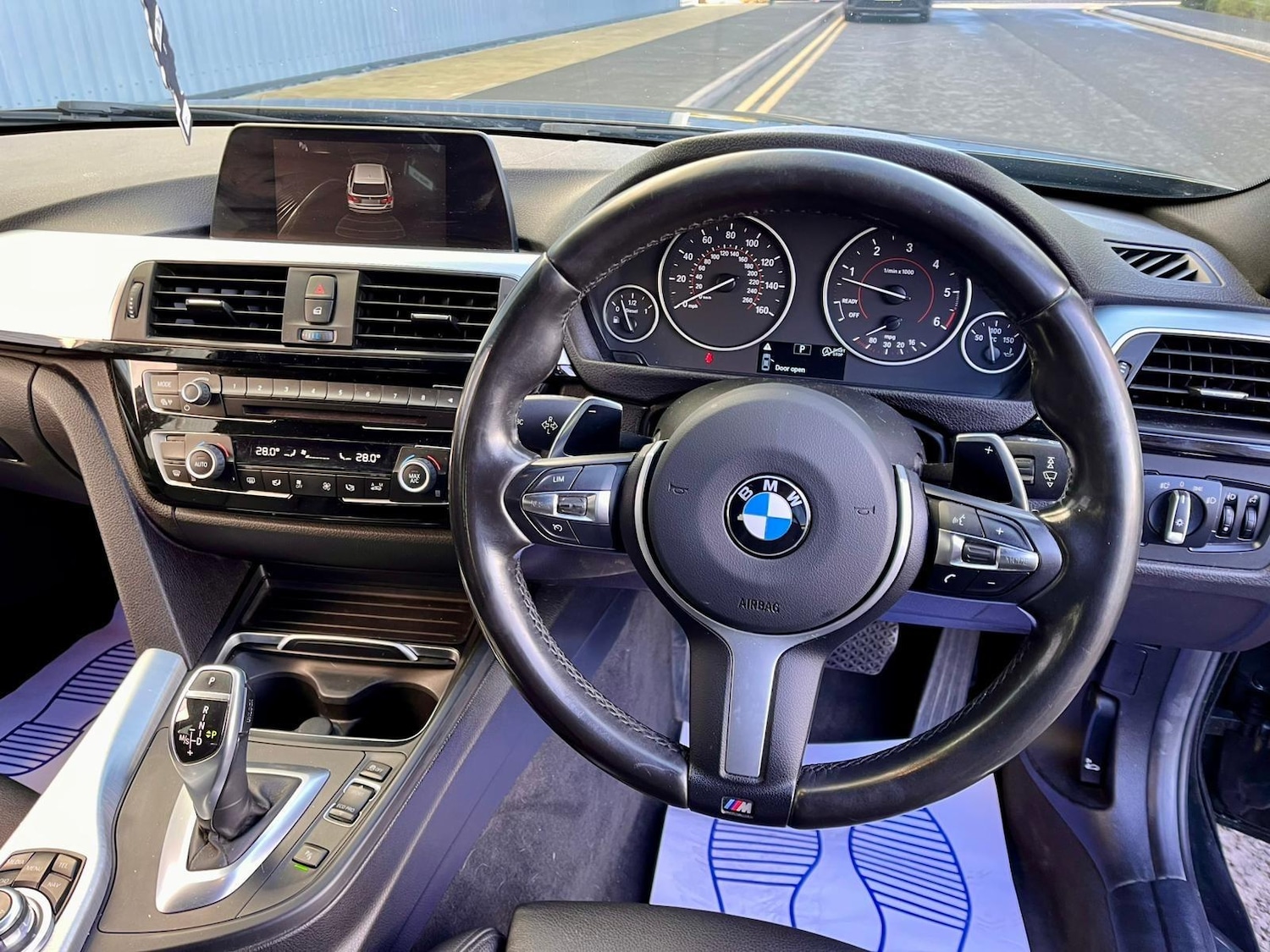 Used BMW 3 Series 2015 for sale - 76099635: Photo 11