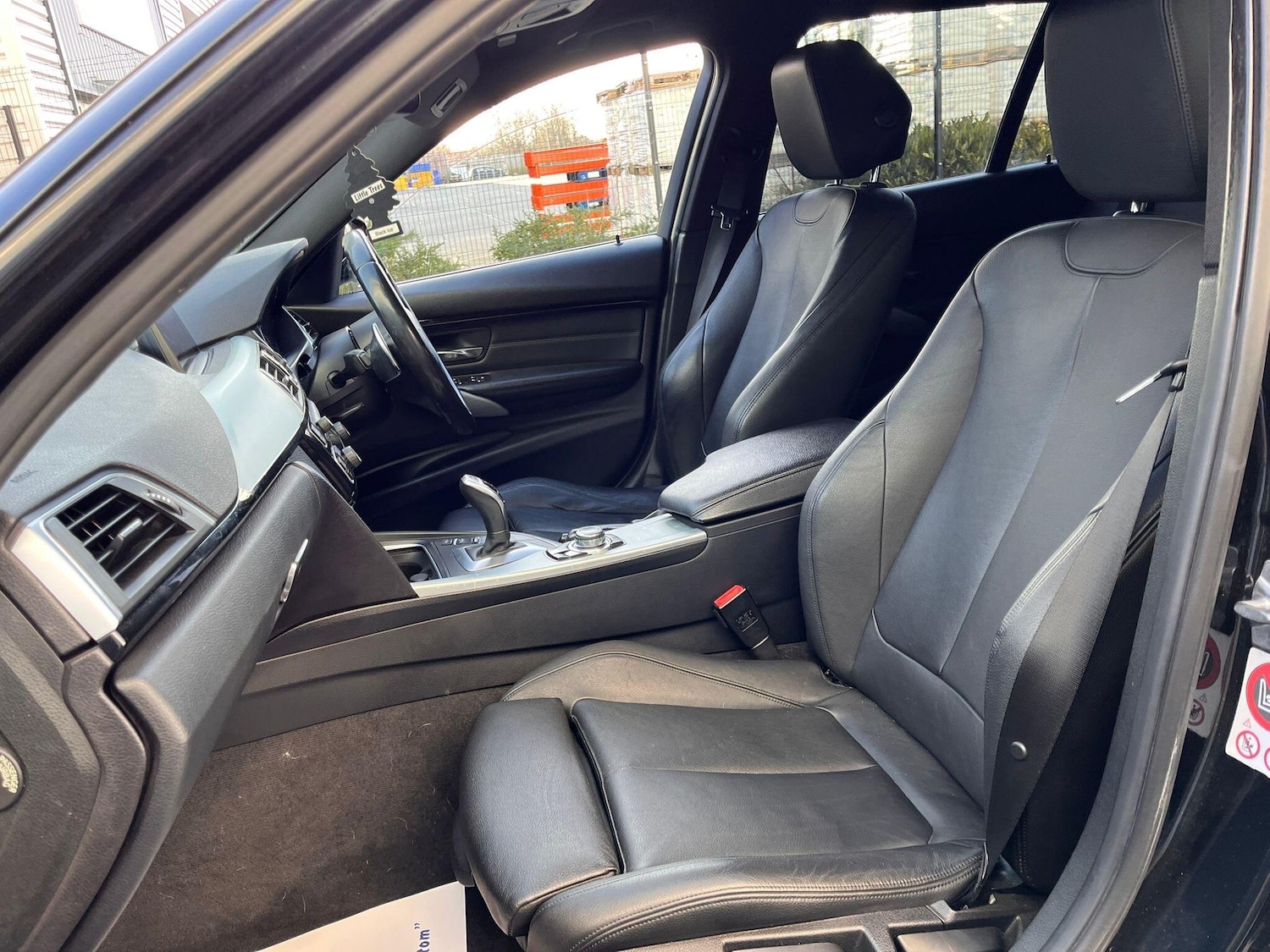 Used BMW 3 Series 2015 for sale - 76099635: Photo 16