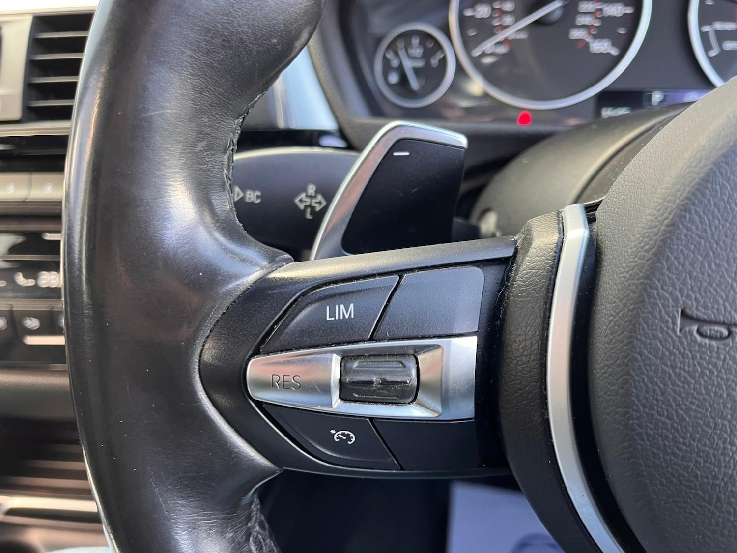 Used BMW 3 Series 2015 for sale - 76099635: Photo 32
