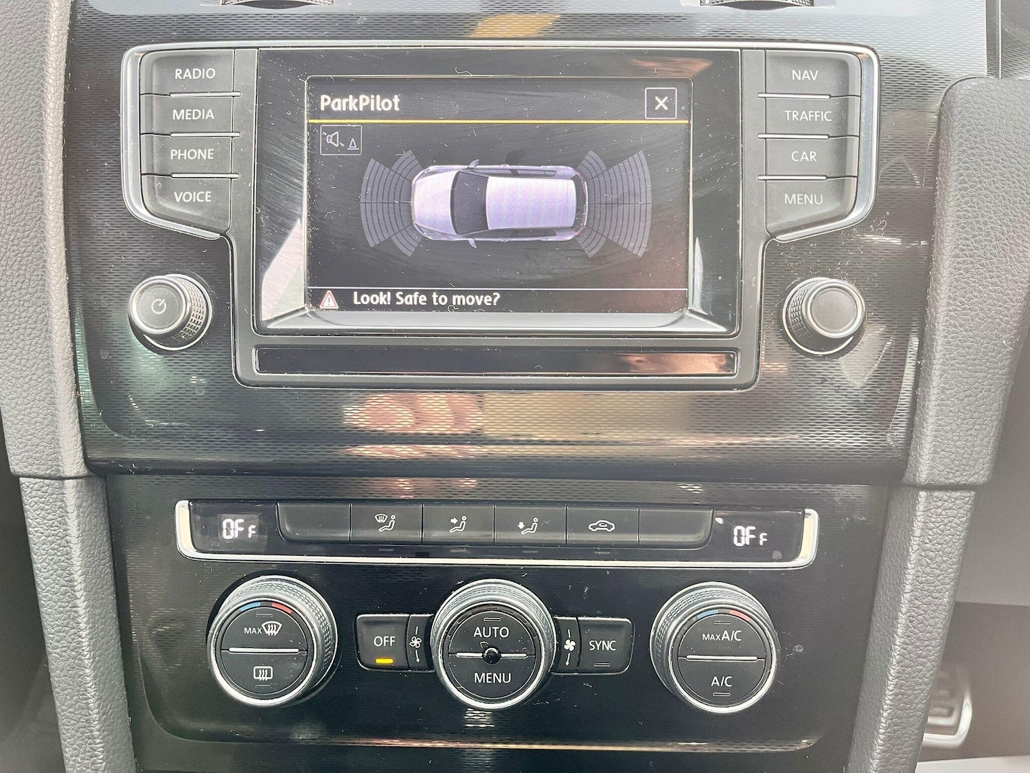 Used Volkswagen Golf 2014 for sale - 77783648: Photo 35