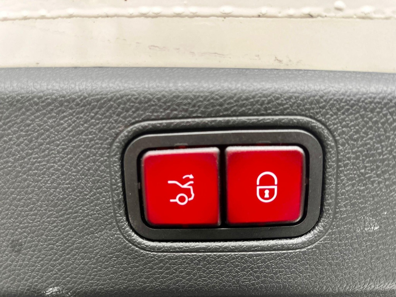 Used Mercedes-Benz CLS 2020 for sale - 76499514: Photo 32