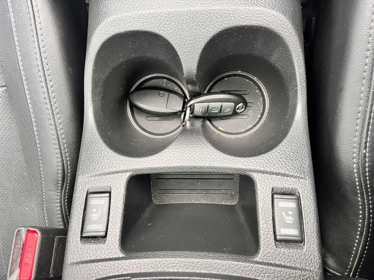 Used Nissan Qashqai 2016 for sale - 77484380: Photo 30