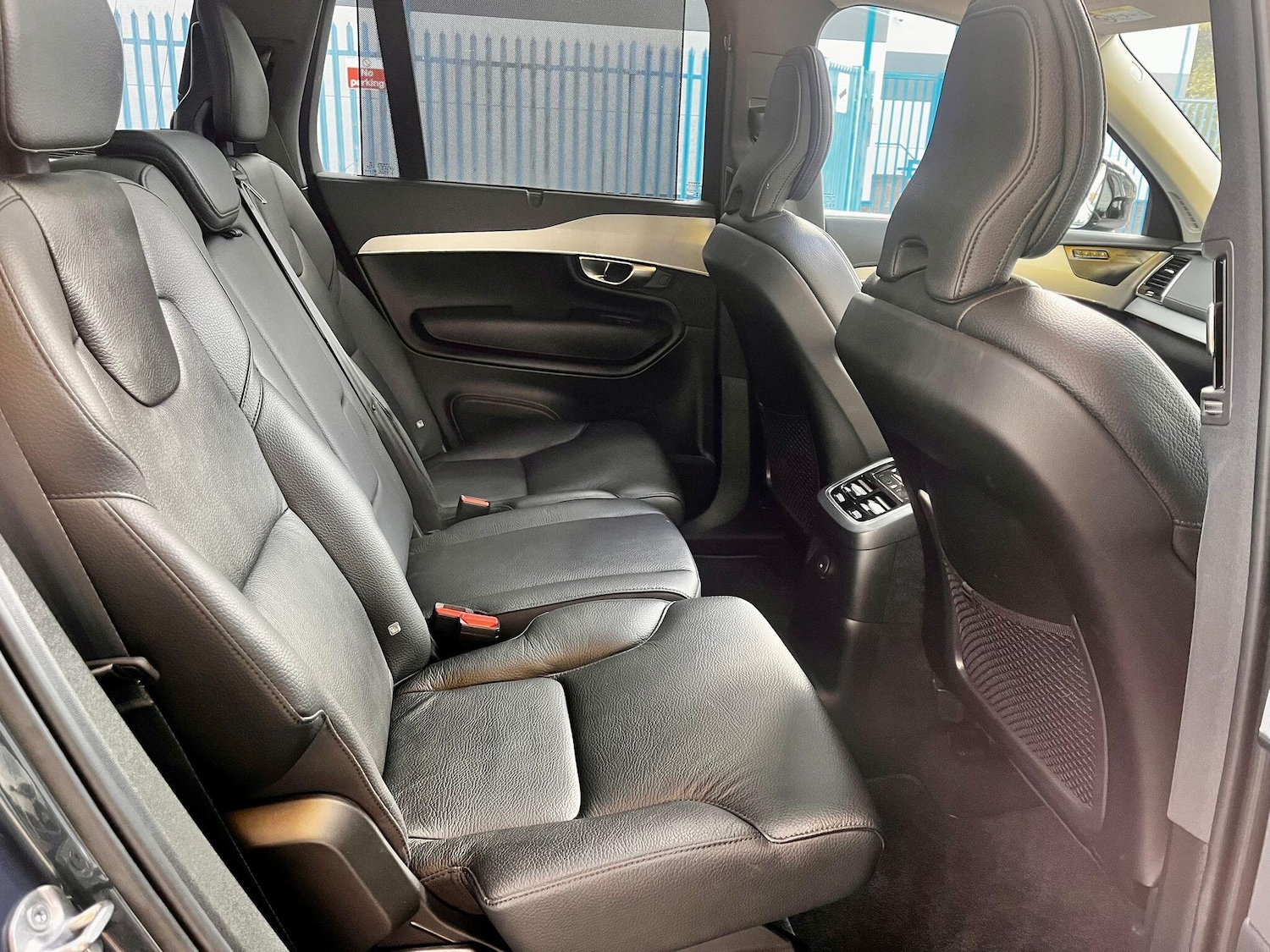 Used Volvo XC90 2023 for sale - 76283138: Photo 12