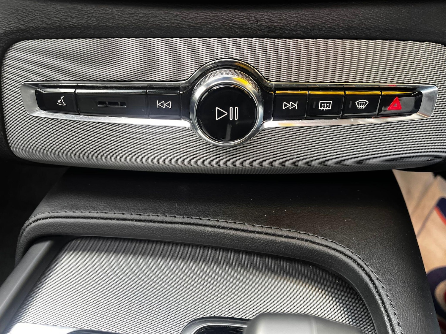 Used Volvo XC90 2023 for sale - 76283138: Photo 25