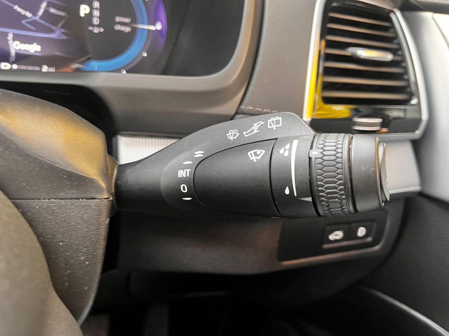 Used Volvo XC90 2023 for sale - 76283138: Photo 29