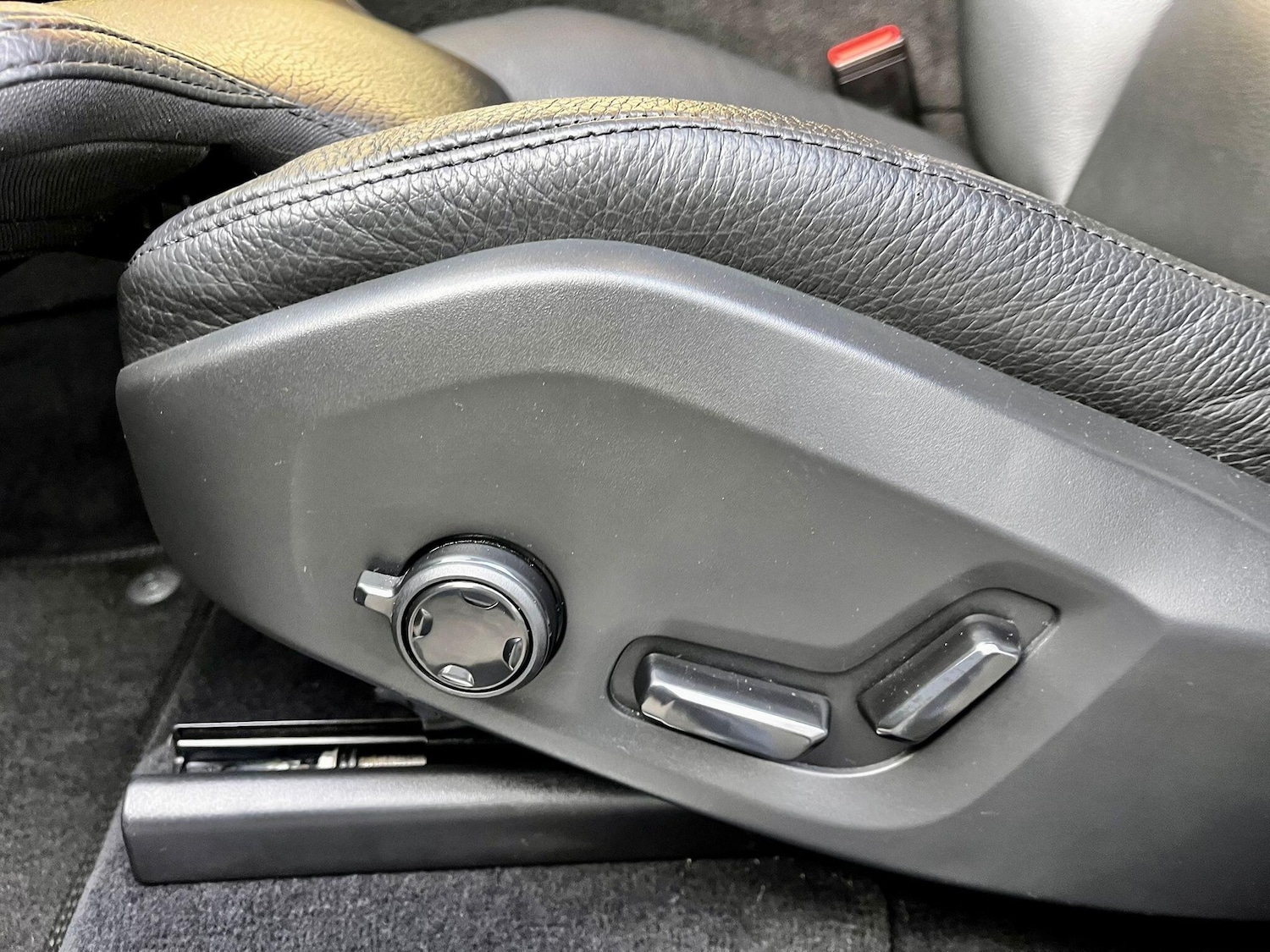 Used Volvo XC90 2023 for sale - 76283138: Photo 56