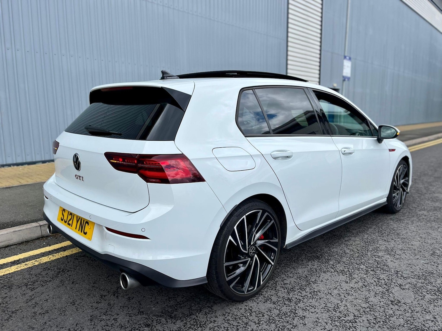 Used Volkswagen Golf 2021 for sale - 76898565: Photo 11