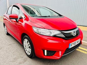 Used Honda Jazz 2016 for sale - 79456464: Photo