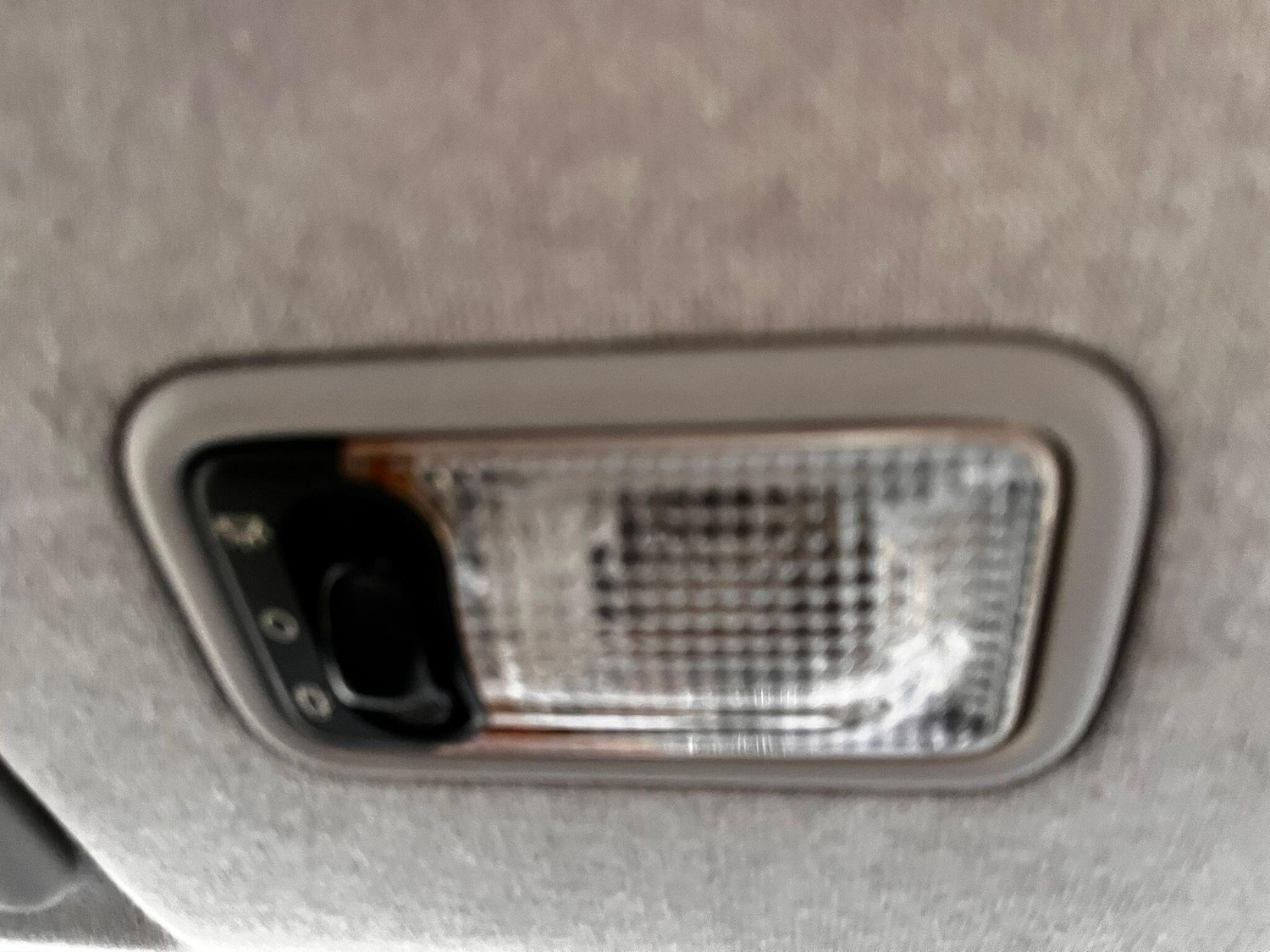 Used Peugeot 107 2010 for sale - 76409593: Photo 17