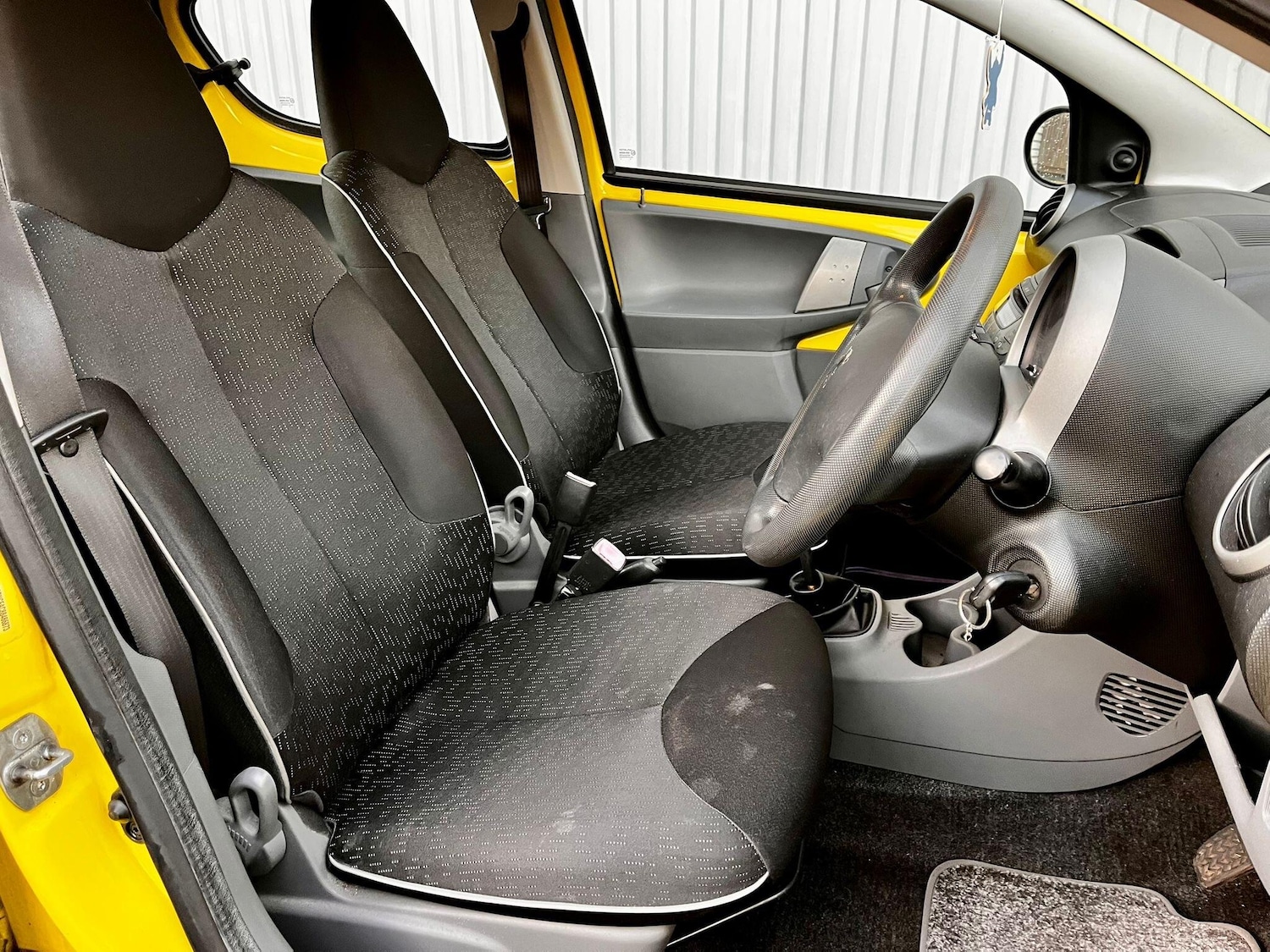 Used Peugeot 107 2010 for sale - 76409593: Photo 18