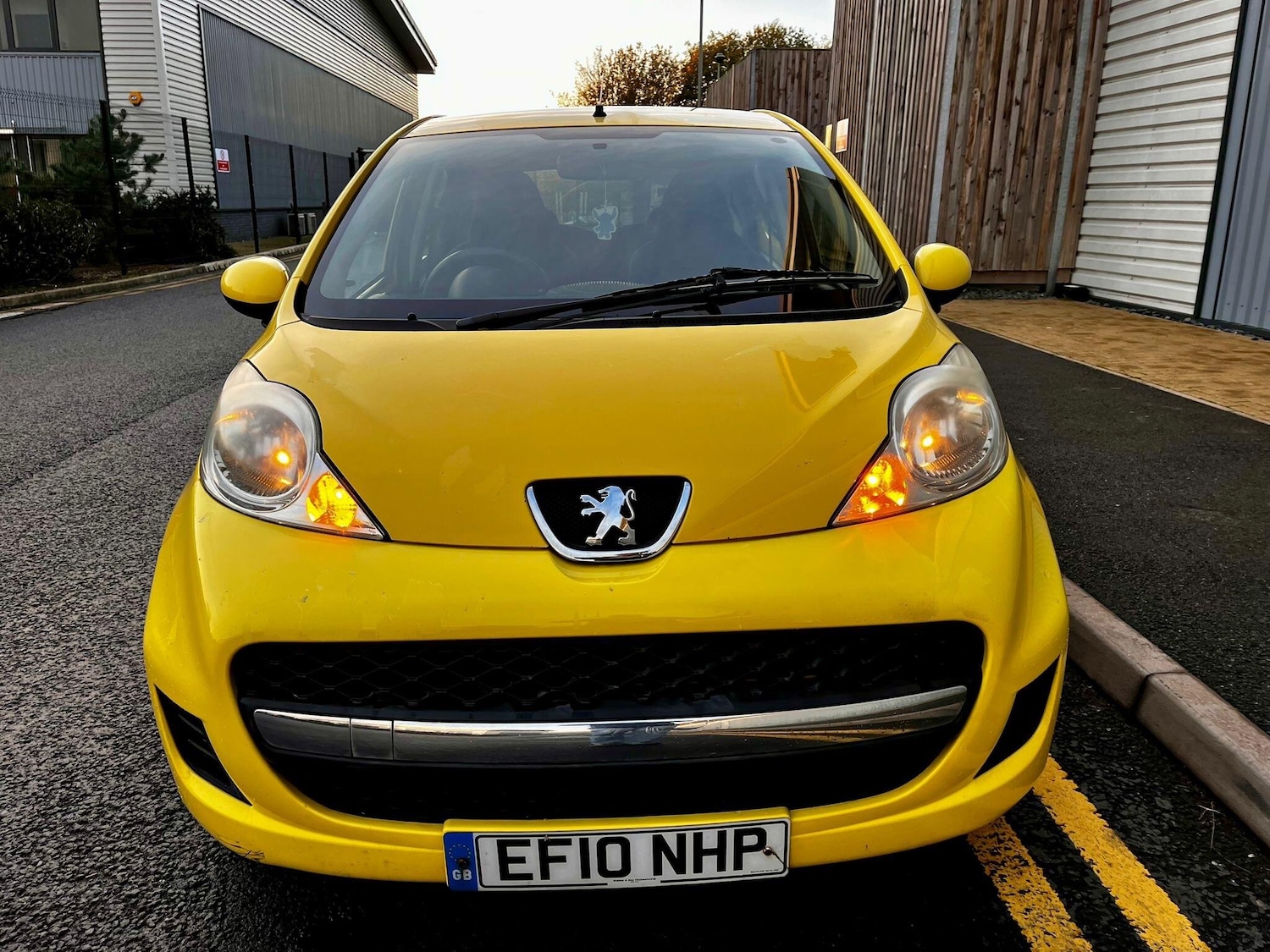 Used Peugeot 107 2010 for sale - 76409593: Photo 2