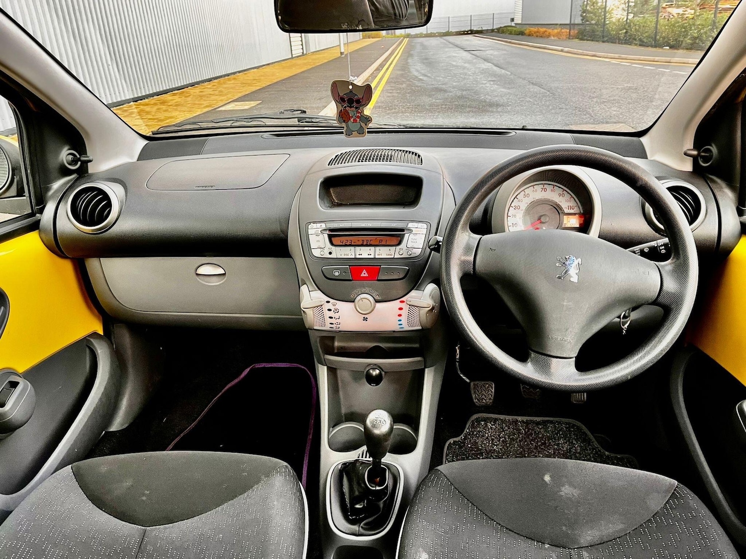 Used Peugeot 107 2010 for sale - 76409593: Photo 9