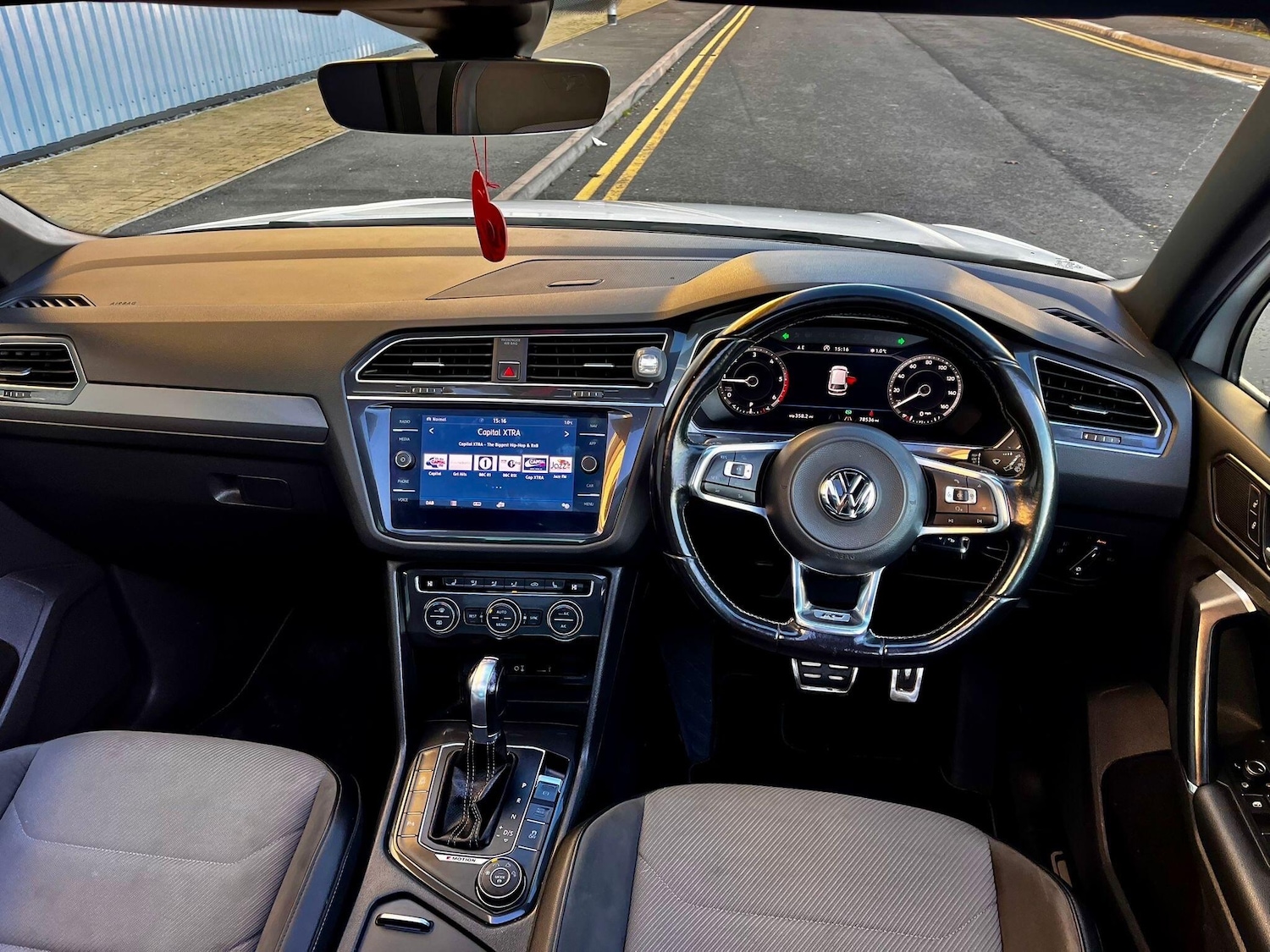 Used Volkswagen Tiguan 2017 for sale - 77130748: Photo 12