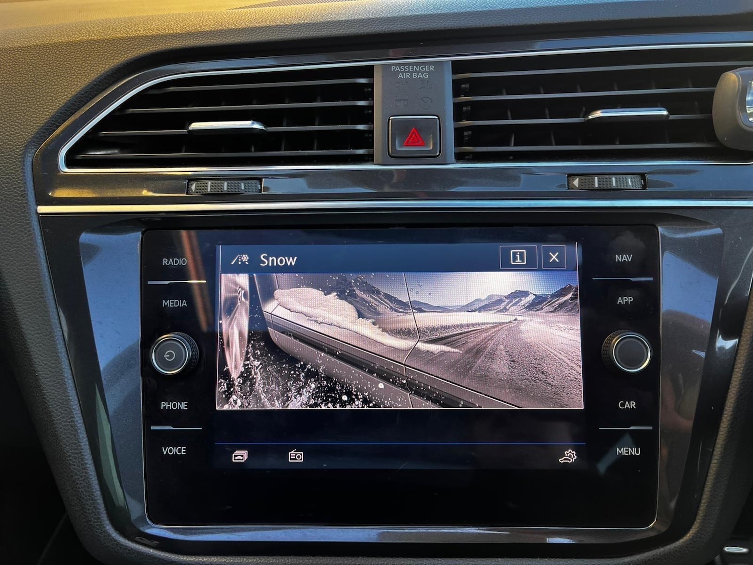 Used Volkswagen Tiguan 2017 for sale - 77130748: Photo 51