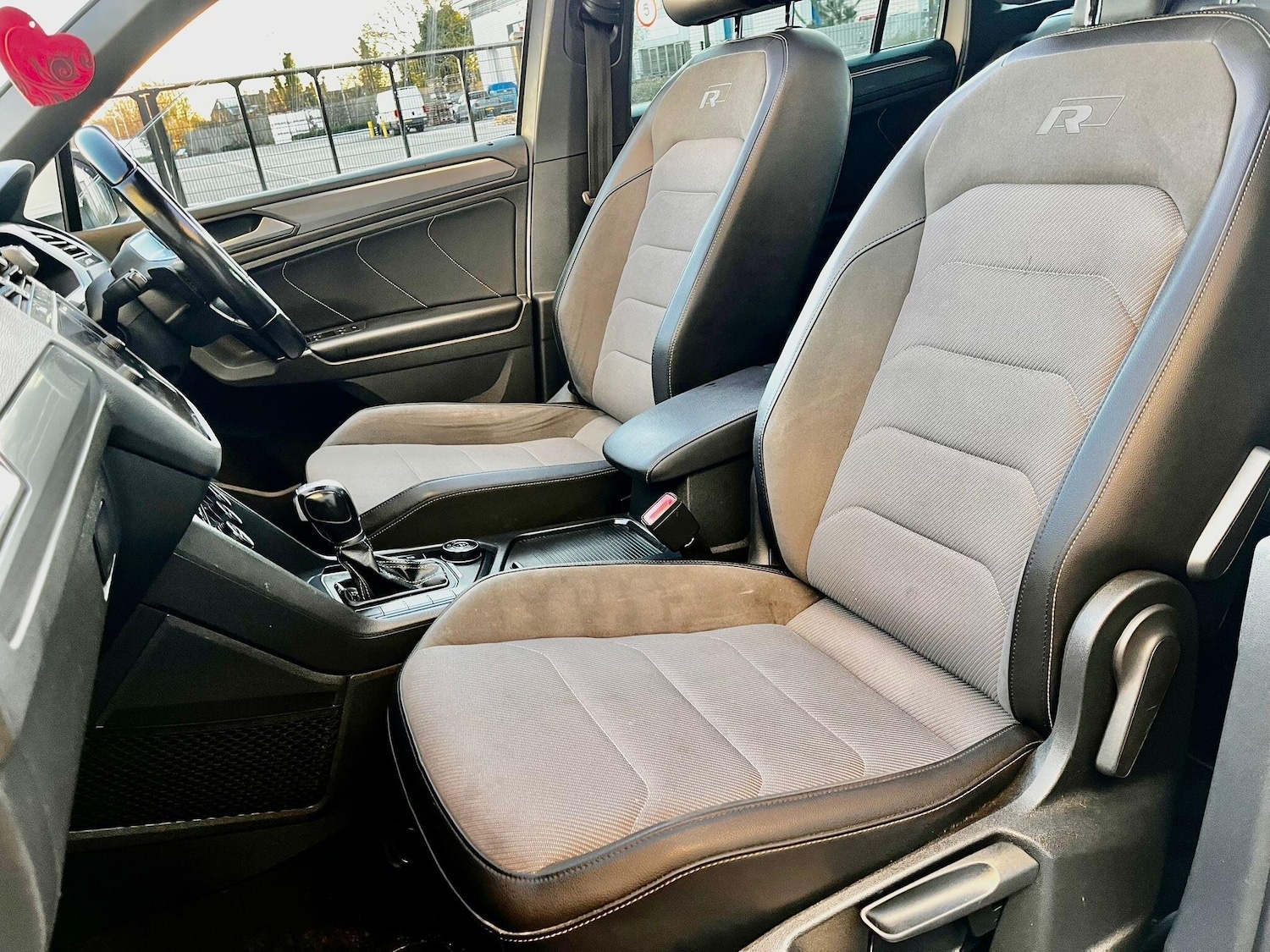 Used Volkswagen Tiguan 2017 for sale - 77130748: Photo 69