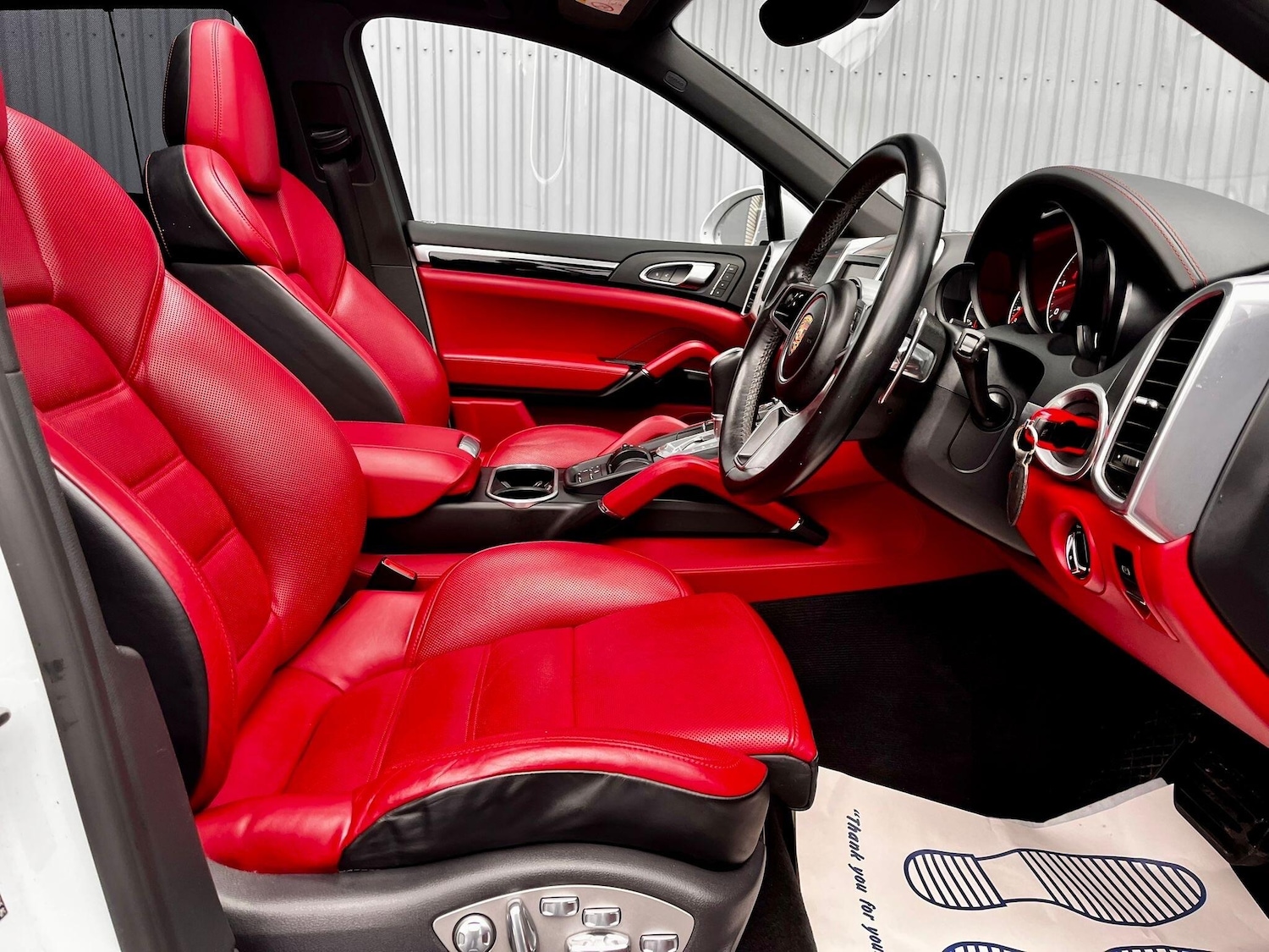 Used Porsche Cayenne 2014 for sale - 77331215: Photo 17