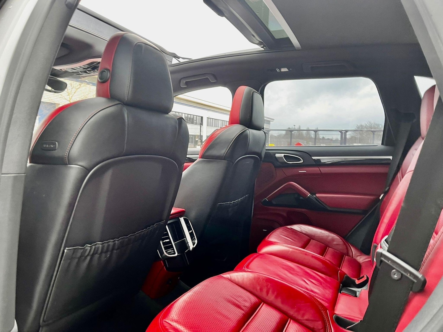 Used Porsche Cayenne 2014 for sale - 77331215: Photo 22