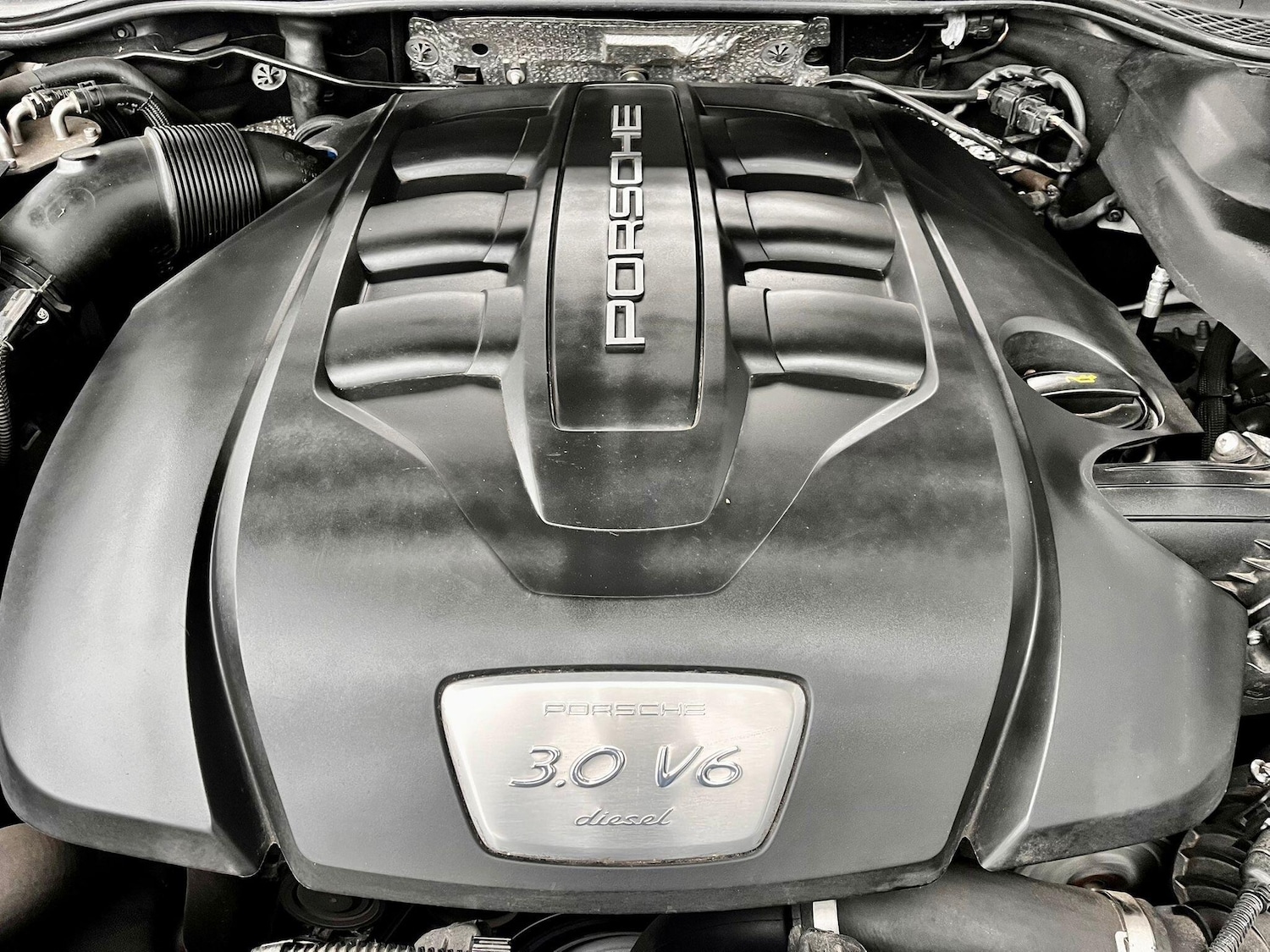 Used Porsche Cayenne 2014 for sale - 77331215: Photo 37