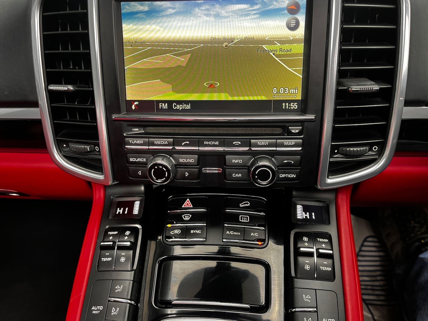 Used Porsche Cayenne 2014 for sale - 77331215: Photo 42