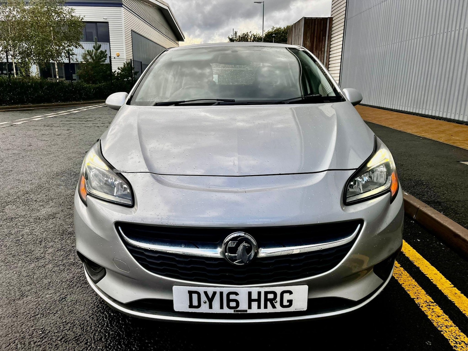 Used Vauxhall Corsa 2016 for sale - 76099600: Photo 2