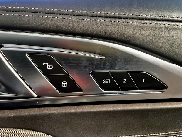 Used BMW 8 Series 2019 for sale - 75609134: Photo 21