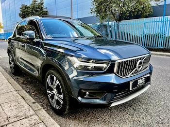 Volvo - XC40