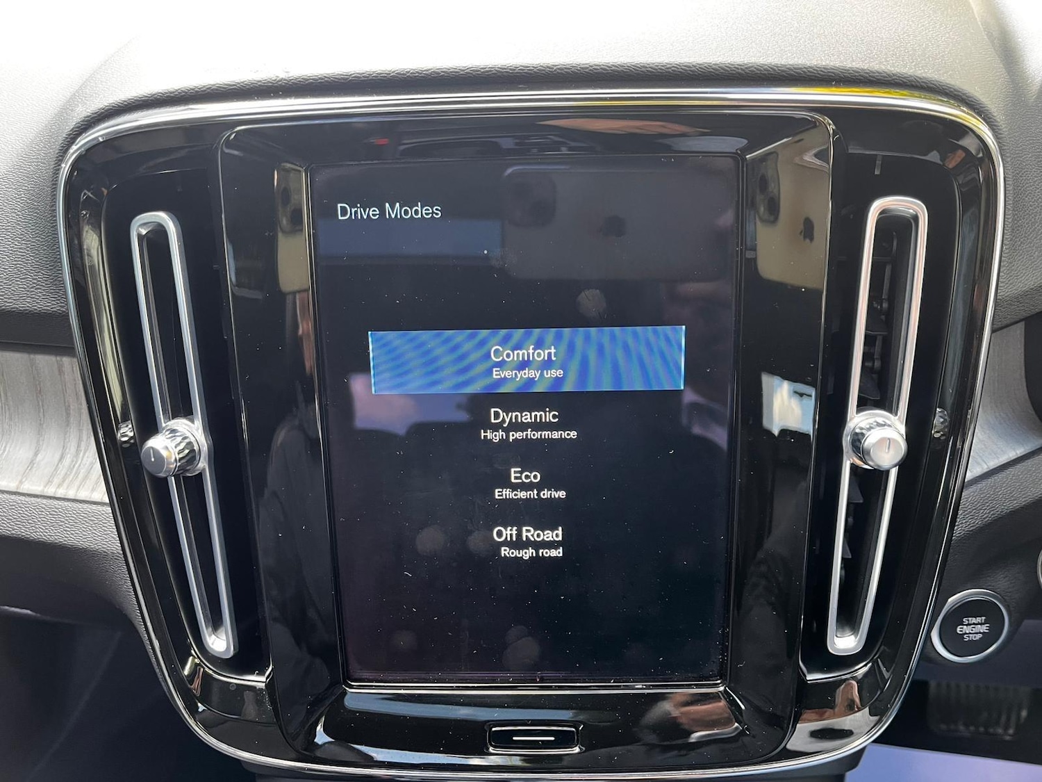 Used Volvo XC40 2021 for sale - 76032376: Photo 49