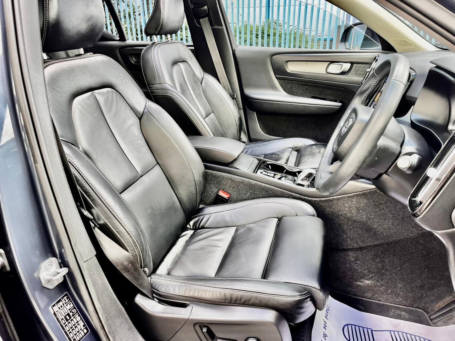 Used Volvo XC40 2021 for sale - 76032376: Photo 50