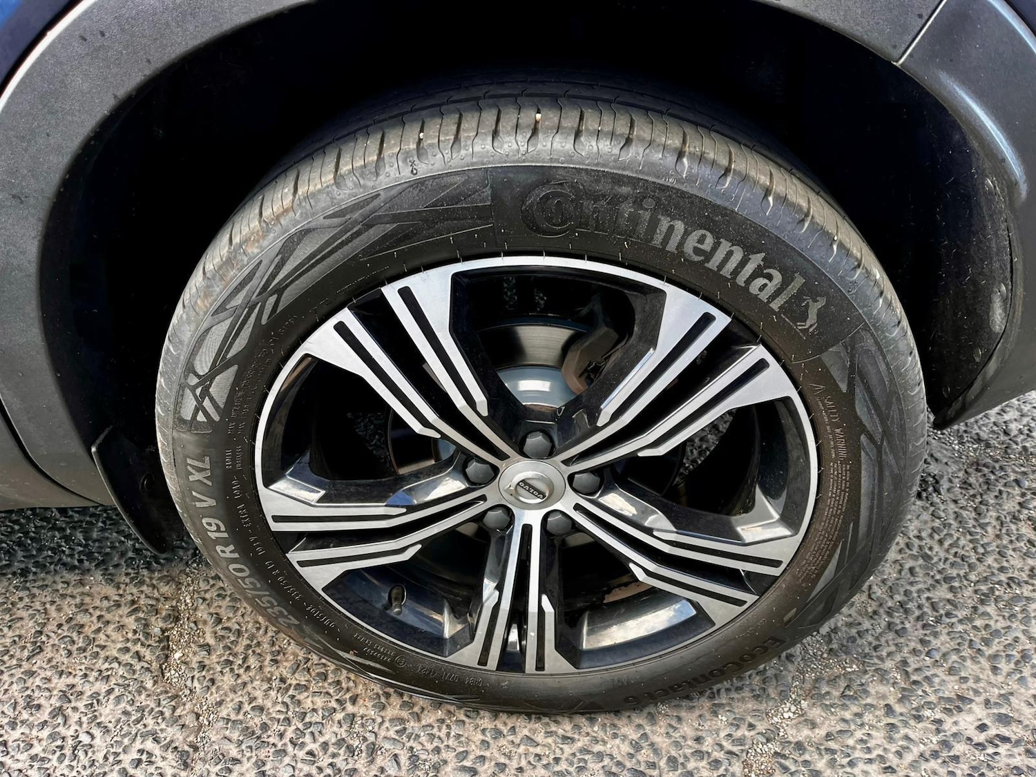 Used Volvo XC40 2021 for sale - 76032376: Photo 60