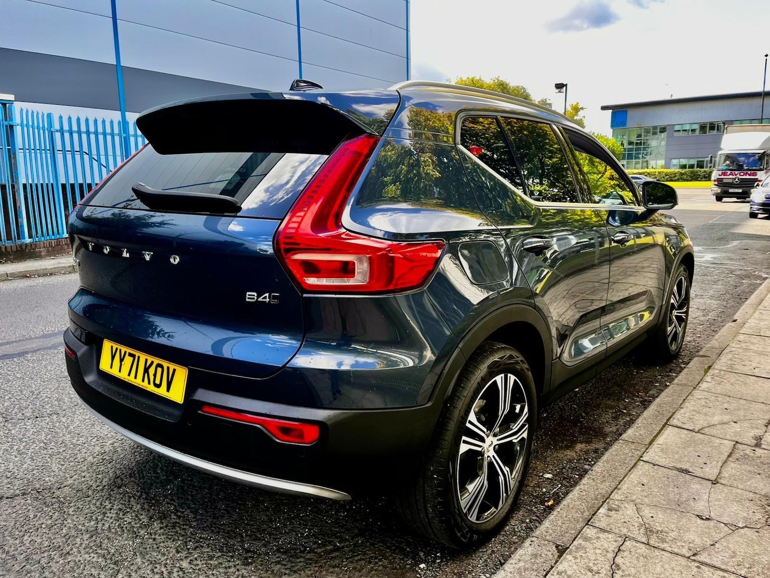 Used Volvo XC40 2021 for sale - 76032376: Photo 8