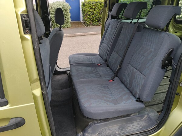 Used Ford Tourneo Connect 2009 for sale - 71062365: Photo 17