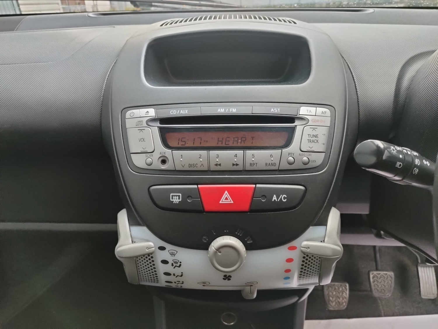 Used Toyota AYGO for sale - 77279975: Photo 28