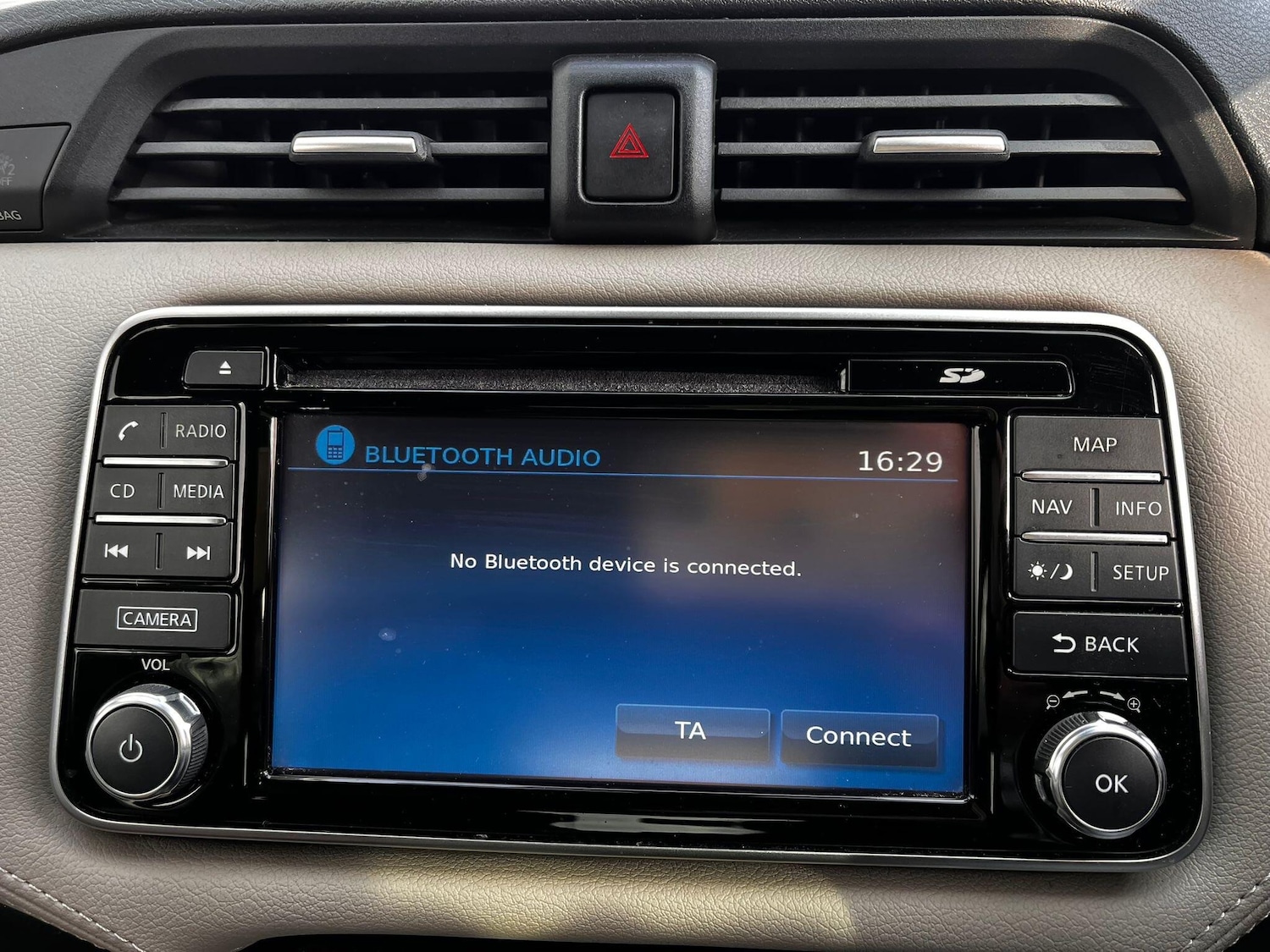 Used Nissan Micra 2017 for sale - 76283867: Photo 43