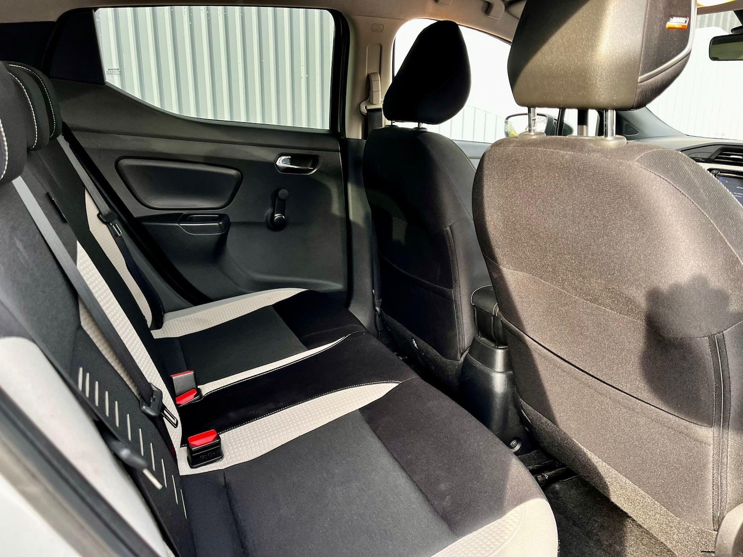 Used Nissan Micra 2017 for sale - 76283867: Photo 44