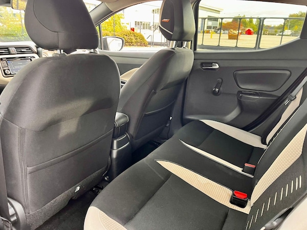 Used Nissan Micra 2017 for sale - 76283867: Photo 50