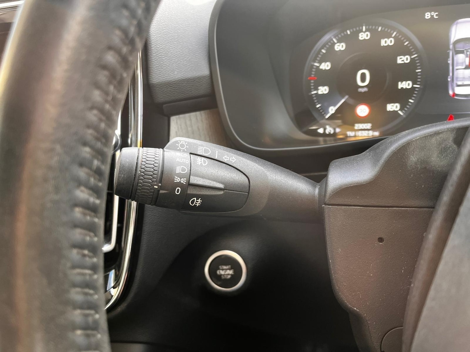 Used Volvo XC40 for sale - 77279935: Photo 23