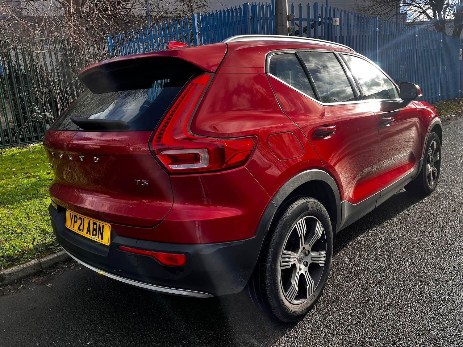 Used Volvo XC40 for sale - 77279935: Photo 9