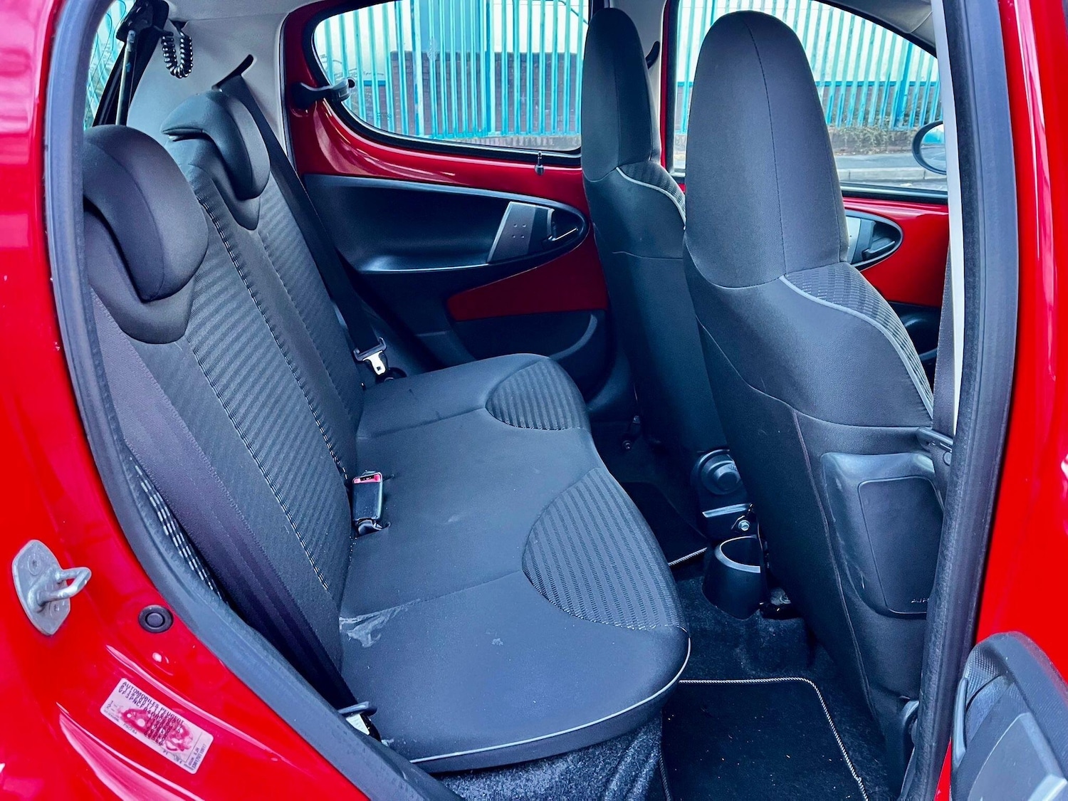 Used Peugeot 107 2014 for sale - 76976075: Photo 17