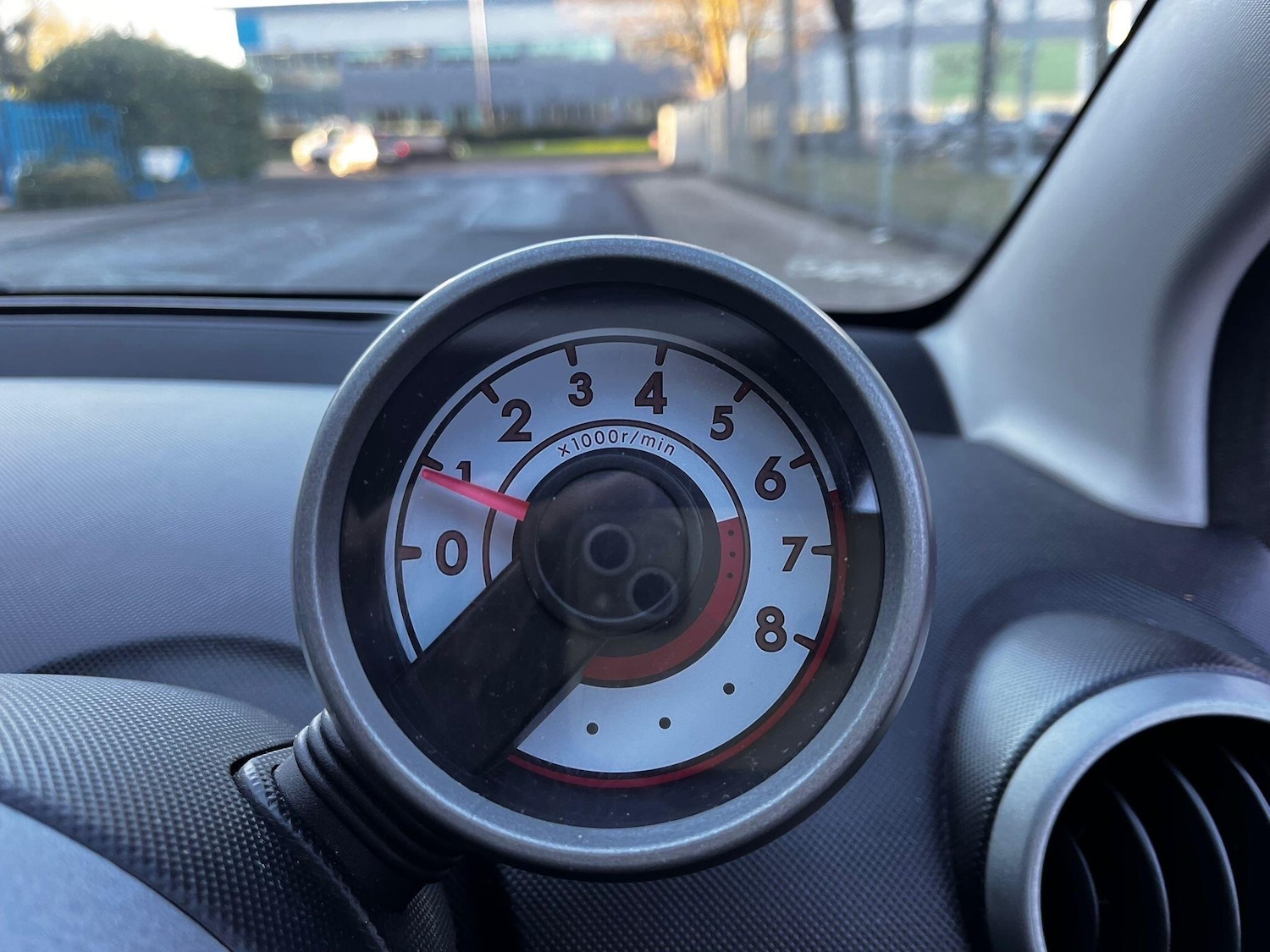 Used Peugeot 107 2014 for sale - 76976075: Photo 25