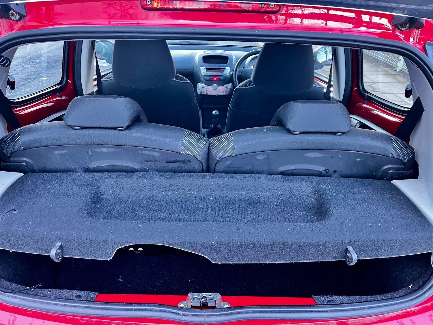 Used Peugeot 107 2014 for sale - 76976075: Photo 28