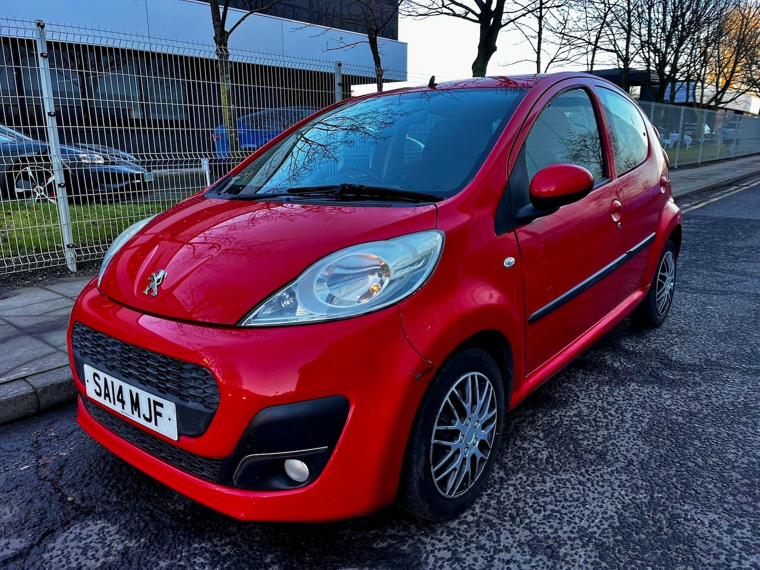 Used Peugeot 107 2014 for sale - 76976075: Photo 3