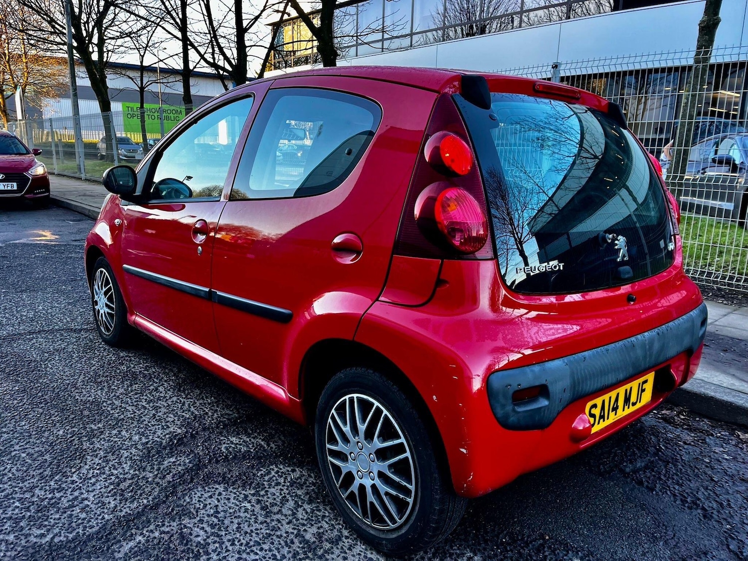 Used Peugeot 107 2014 for sale - 76976075: Photo 4
