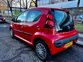 Used Peugeot 107 2014 for sale - 76976075: Photo