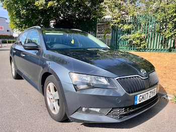 Used Skoda Superb 2017 for sale - 79456483: Photo