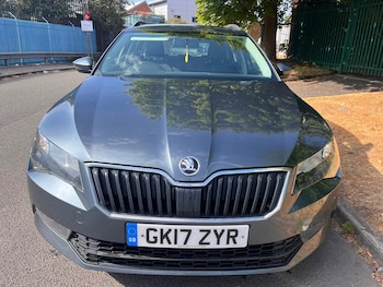 Used Skoda Superb 2017 for sale - 79456483: Photo