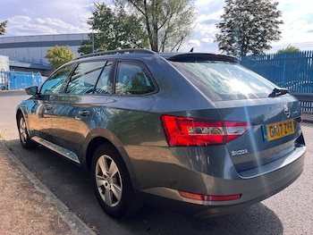 Used Skoda Superb 2017 for sale - 79456483: Photo