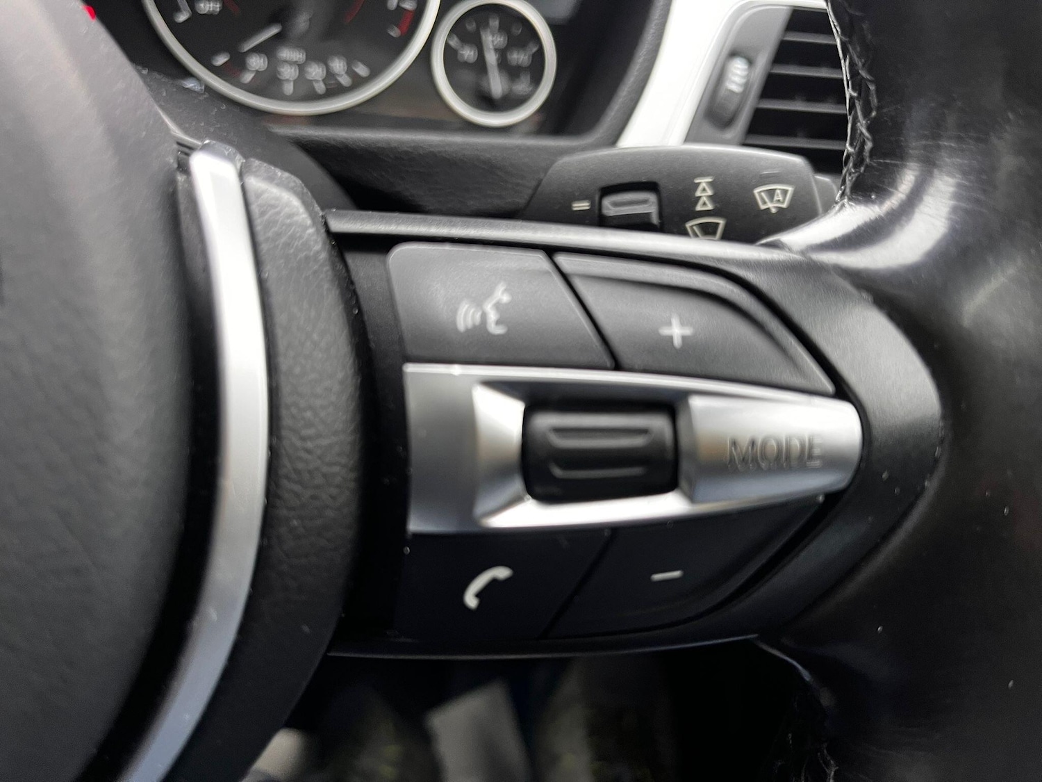 Used BMW 3 Series for sale - 77331616: Photo 31