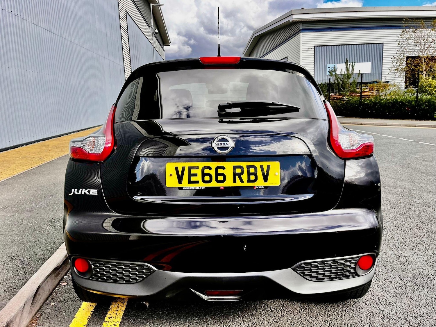 Used Nissan Juke 2016 for sale - 76060822: Photo 6