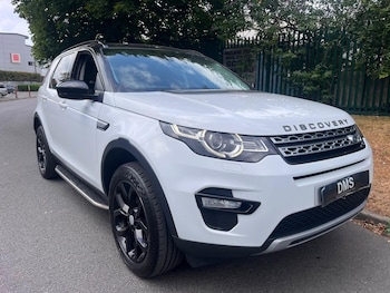 Used Land Rover Discovery Sport 2017 for sale - 79456462: Photo